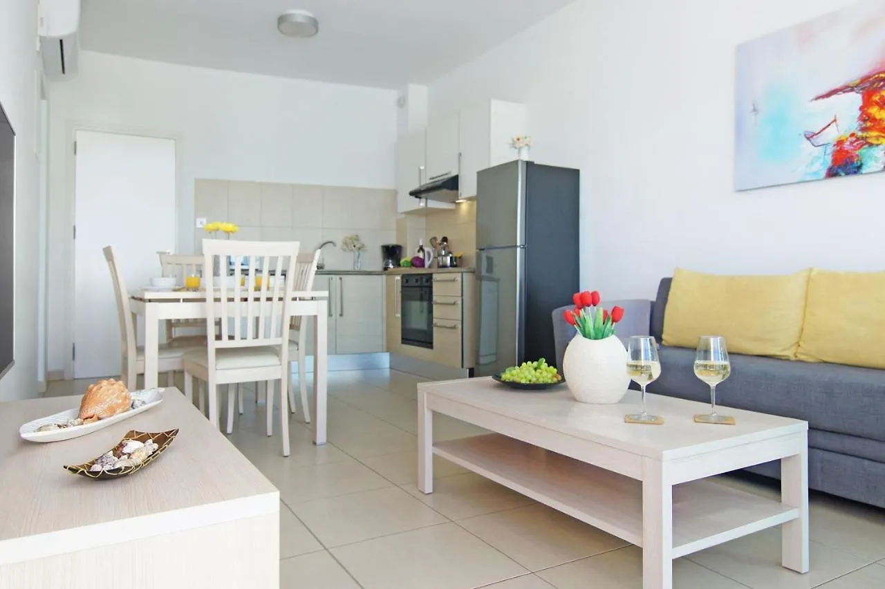 Veronica - Coralli Beachfront Apartment Protaras Holiday home
