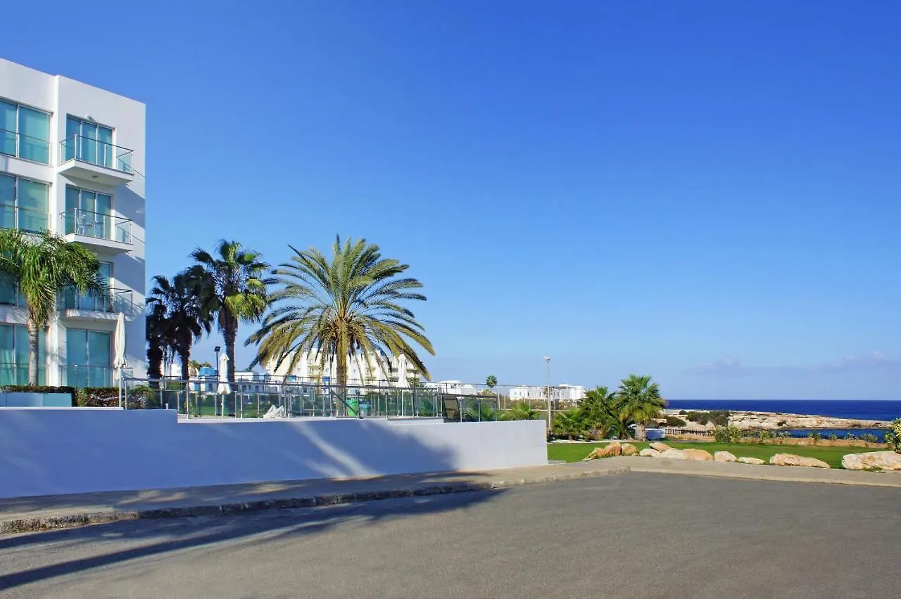 Holiday home Veronica - Coralli Beachfront Apartment Protaras